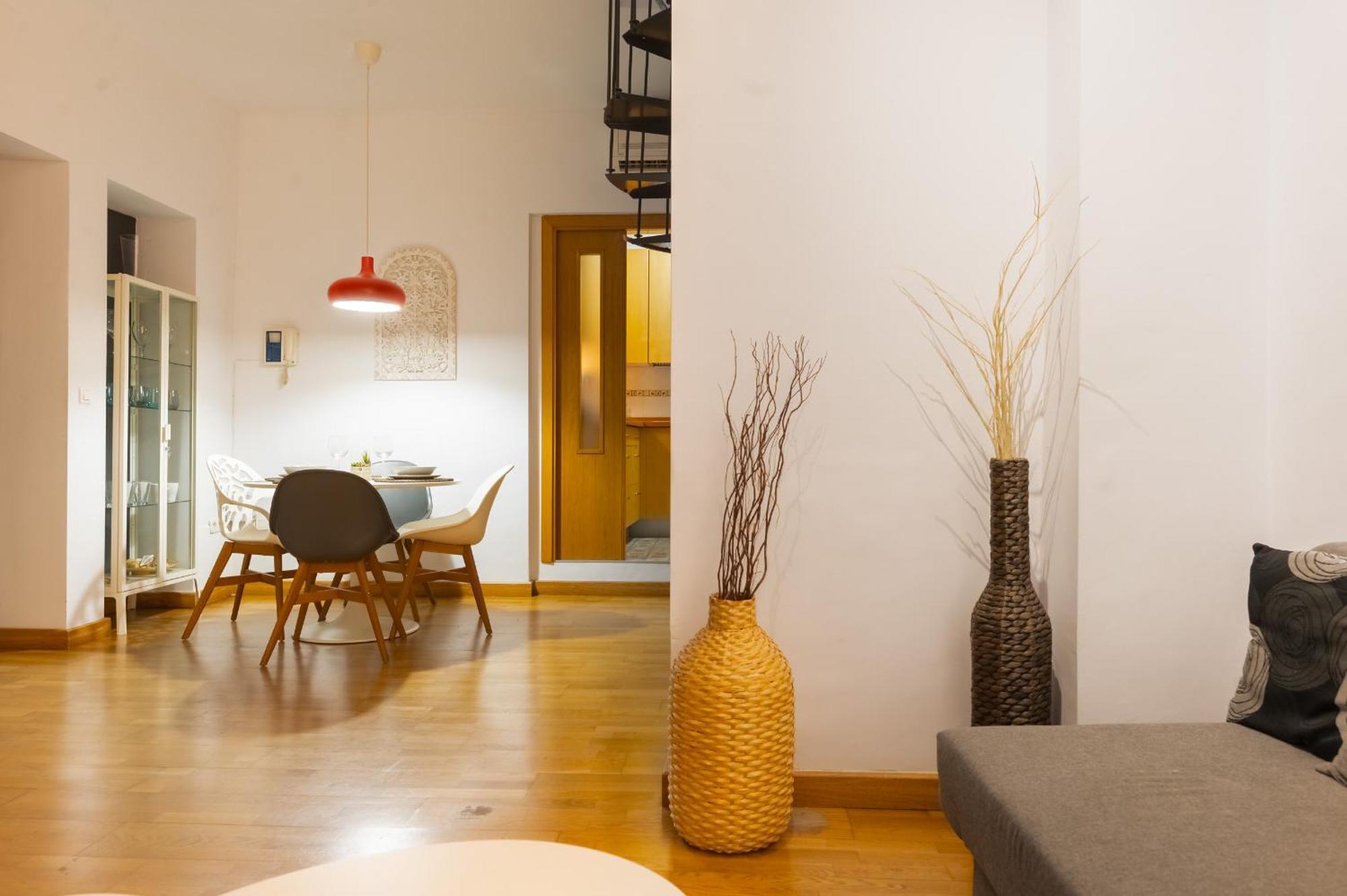 Duplex Moderno Alameda Apartment Sevilla Bagian luar foto